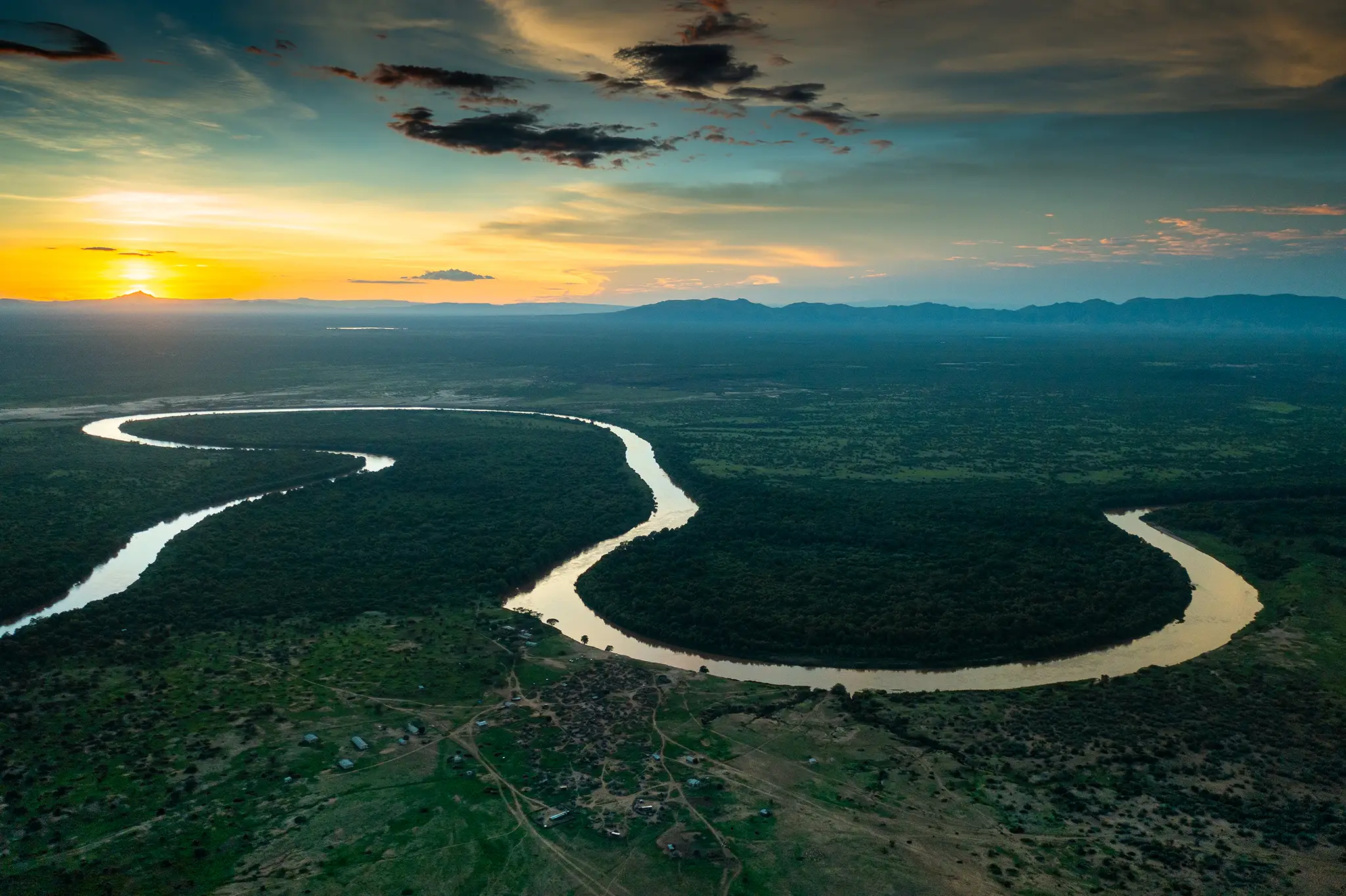 Omo Valley: Tribal & Nature Expedition